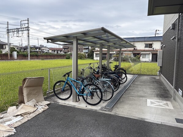 ラフィーネ亀山の物件内観写真